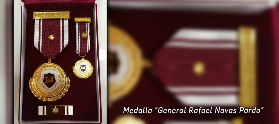 Medalla "General Rafael Navas Pardo" a Caja Honor