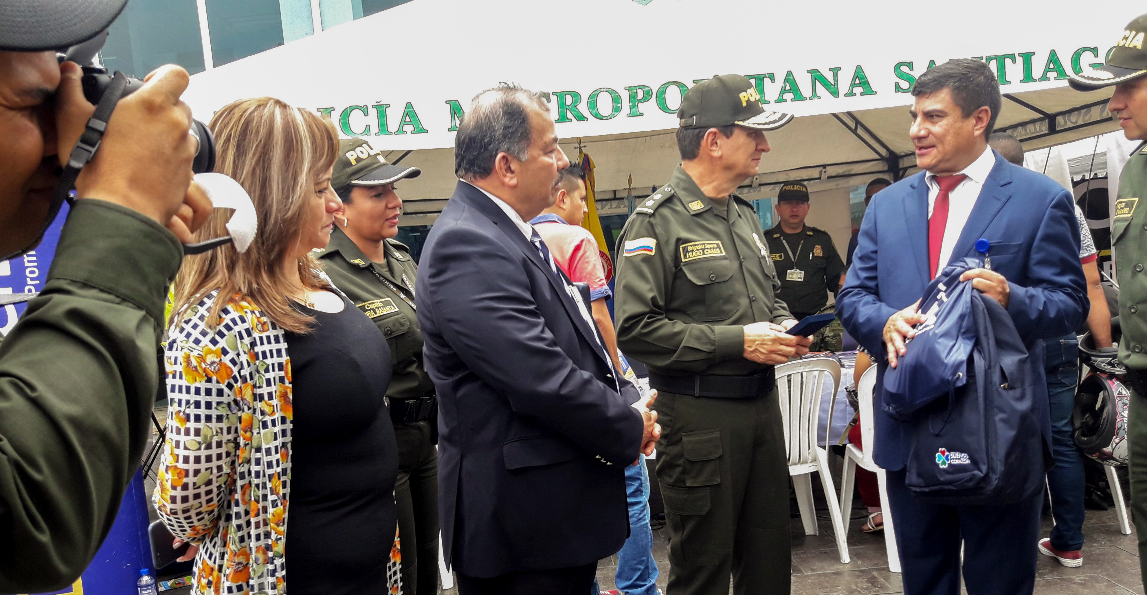 Caja Honor y Camacol Valle de la mano por el bienestar de la Fuerza Pública